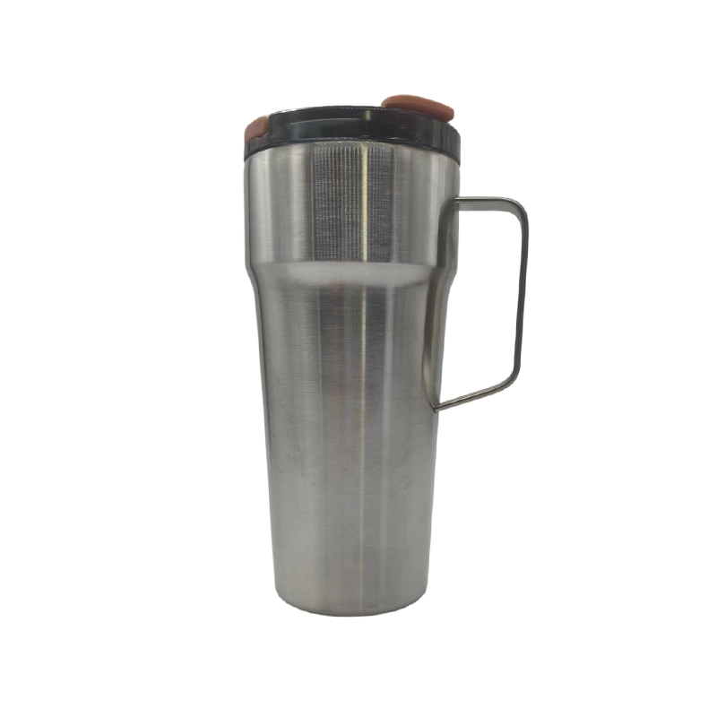 Tazza da viaggio con isolamento sottovuoto a doppia parete con manico